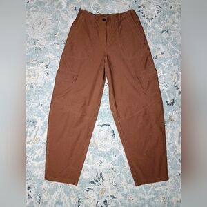 Lululemon | Light Utilitech Cargo Pocket High-rise Pant | Size 28 | Carob Brown